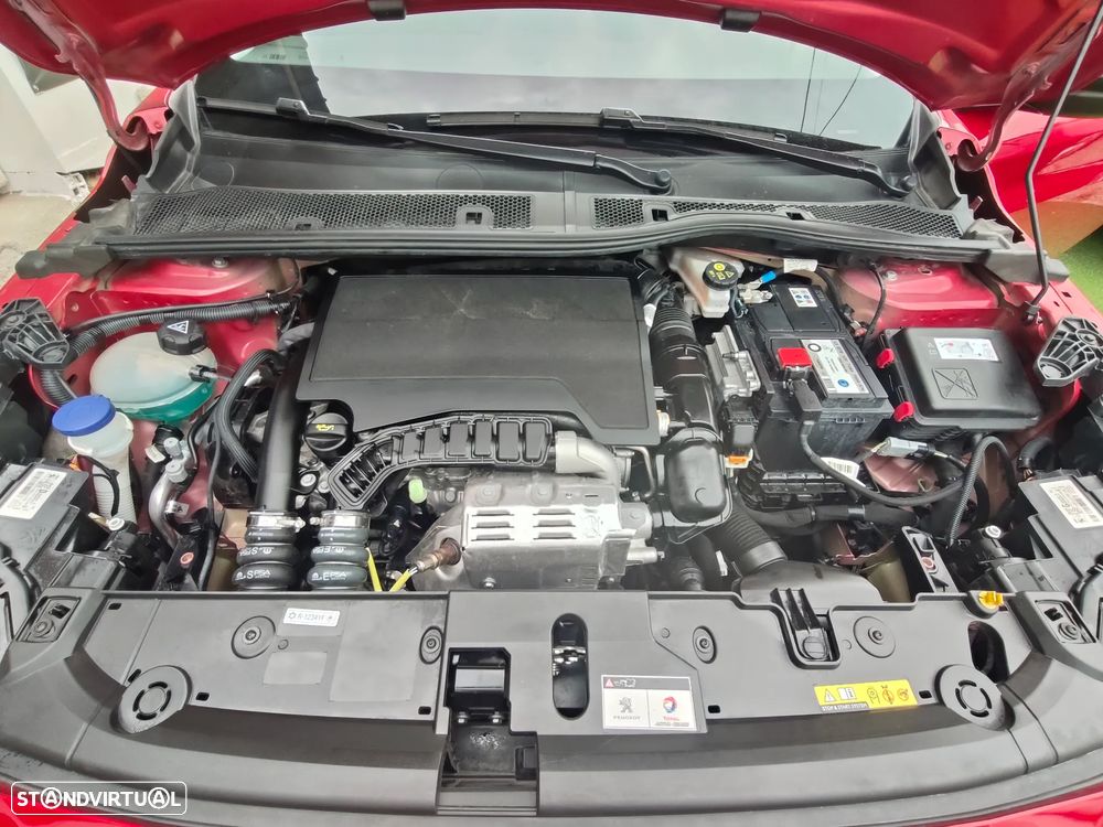 Peugeot 208 1.2 PureTech Active Pack - 11
