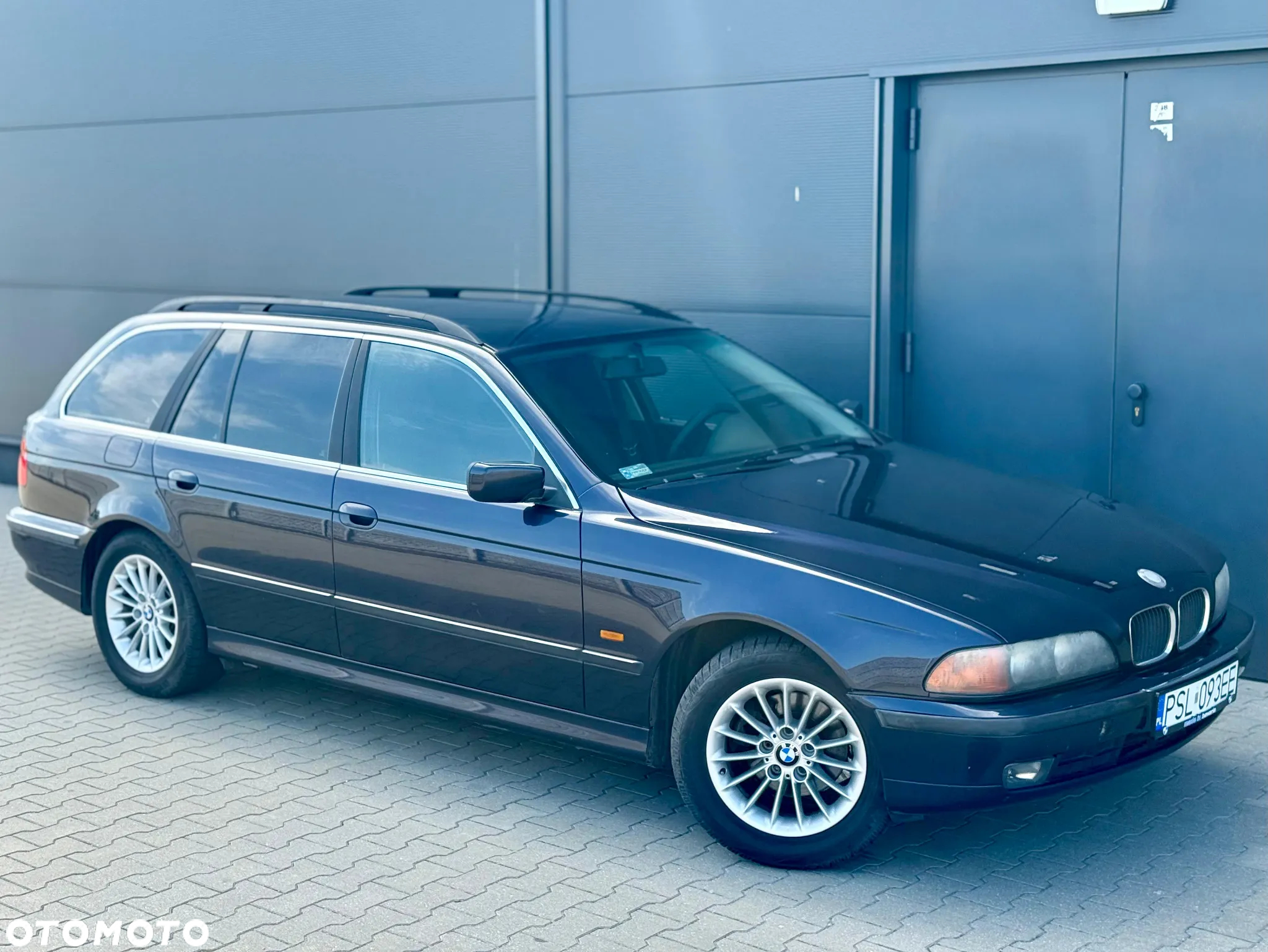BMW Seria 5 520i - 17