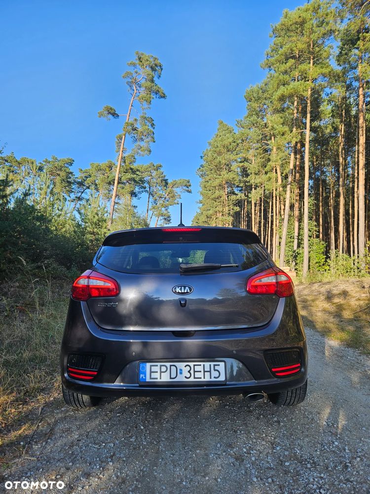Kia Ceed Cee'd 1.6 CRDi GT Line DCT - 6