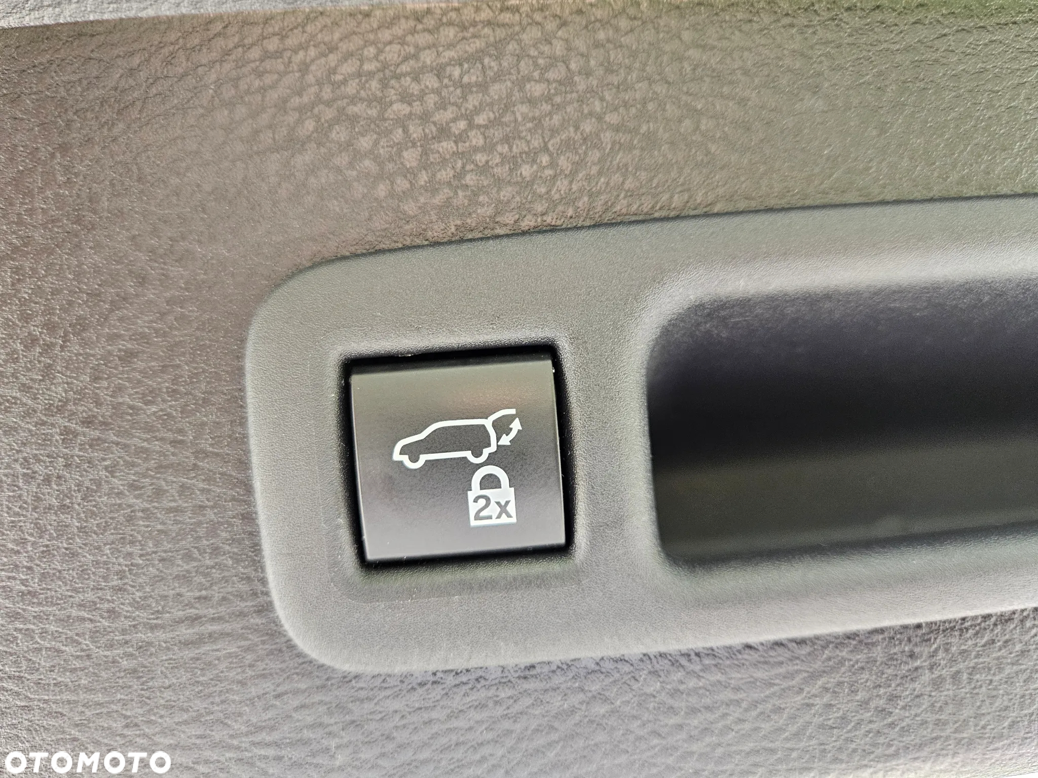 Toyota Sienna - 17