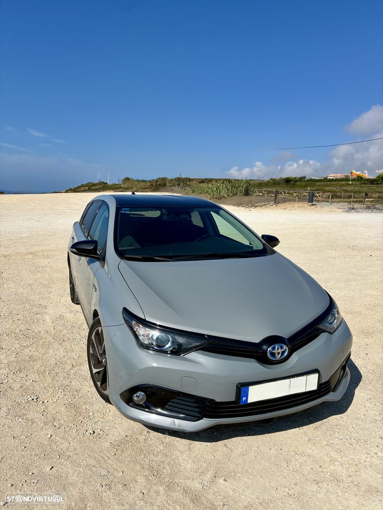 Toyota Auris 1.8 HSD Comfort +P.Sport+Navi - 6