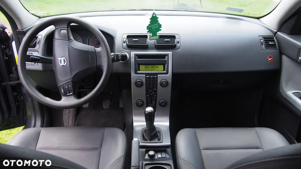 Volvo V50 1.8 - 22
