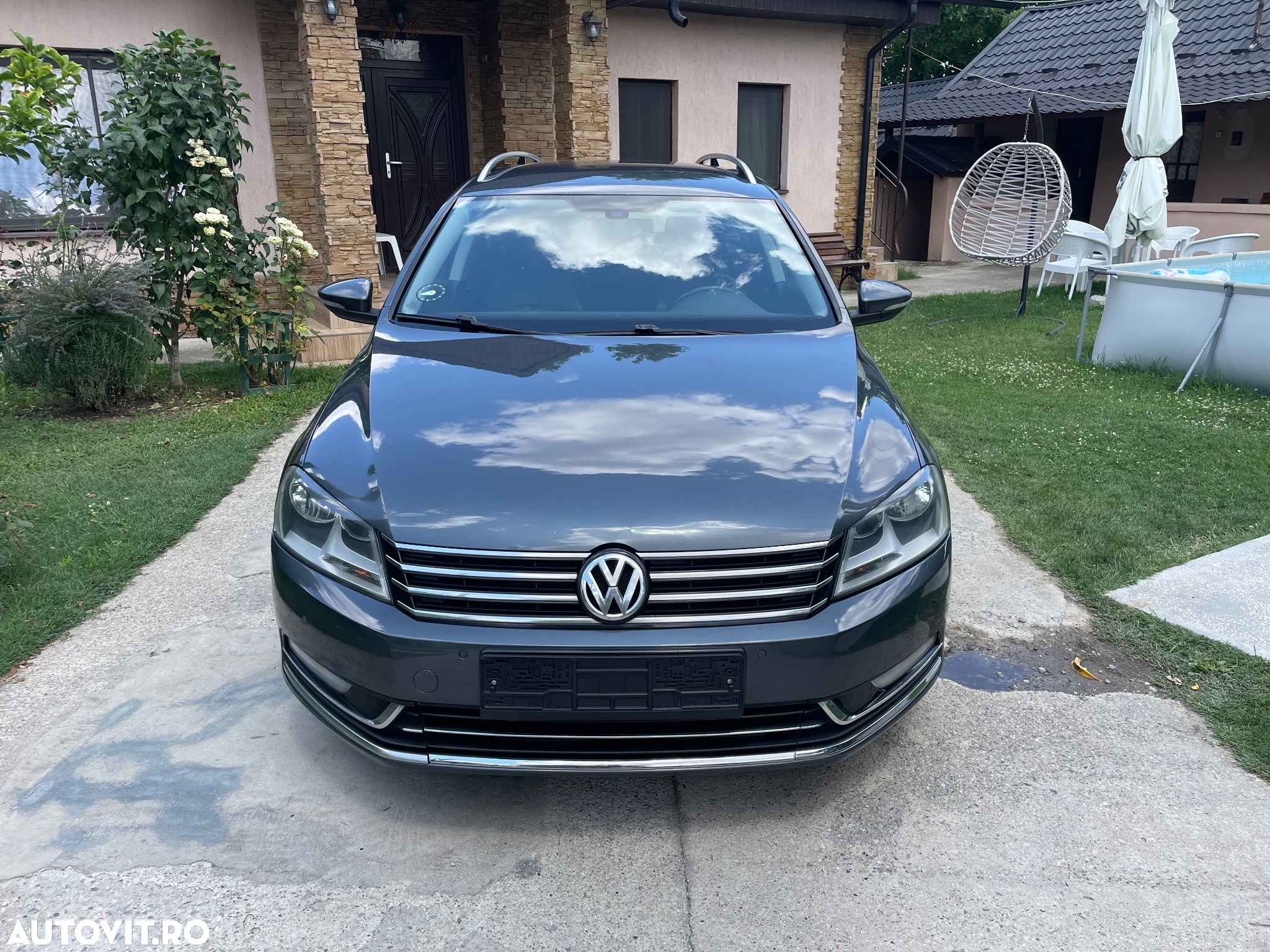 Volkswagen Passat - 9
