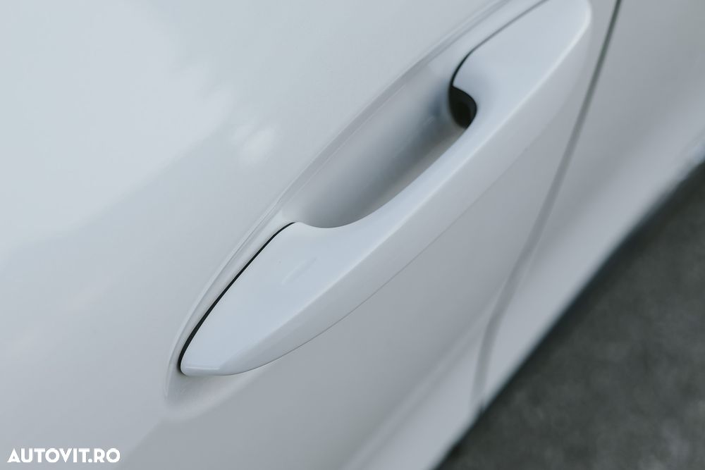 Lexus UX 200 FWD Business - 7
