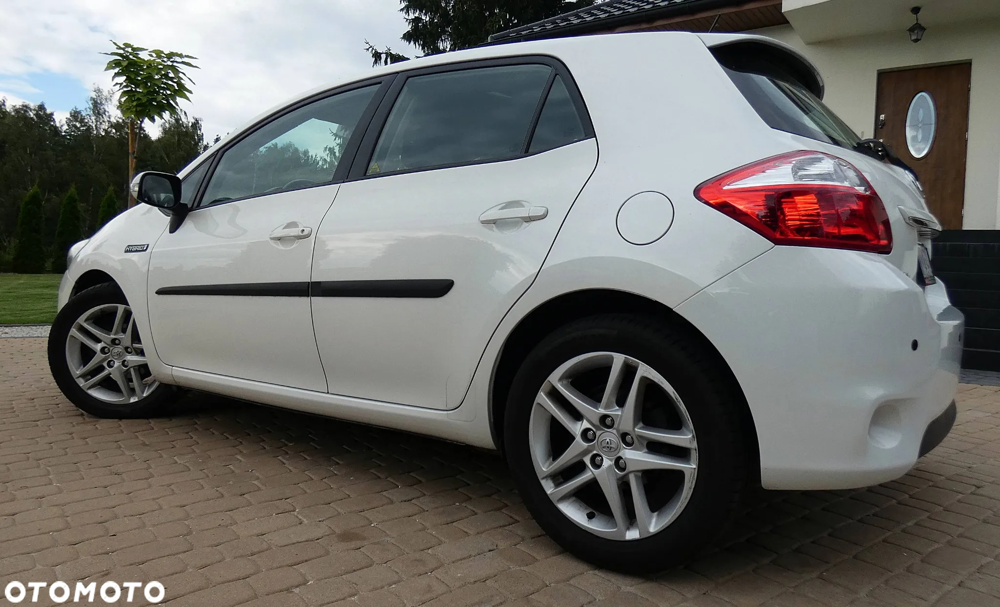 Toyota Auris 1.8 HSD Luna - 31