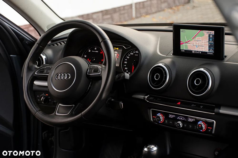 Audi A3 Sportback 2.0 TDI (clean diesel) Ambiente - 25