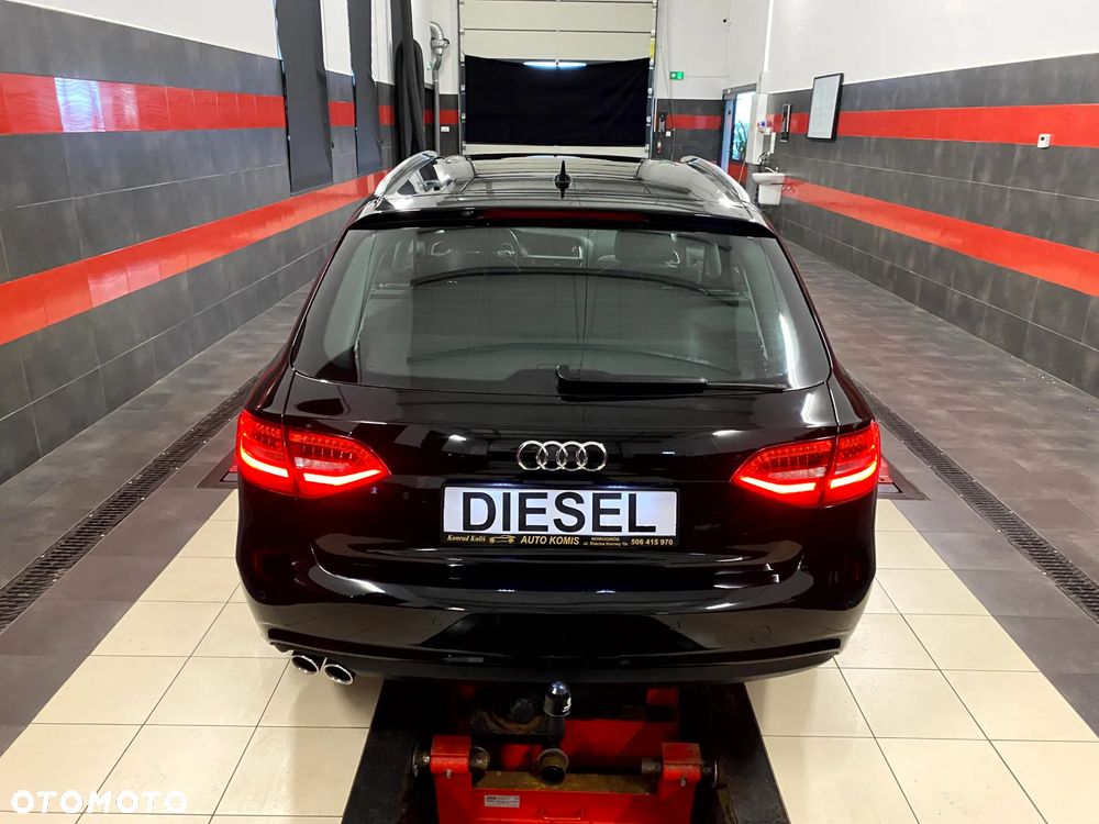 Audi A4 Avant 35 TDI Sport S tronic - 12