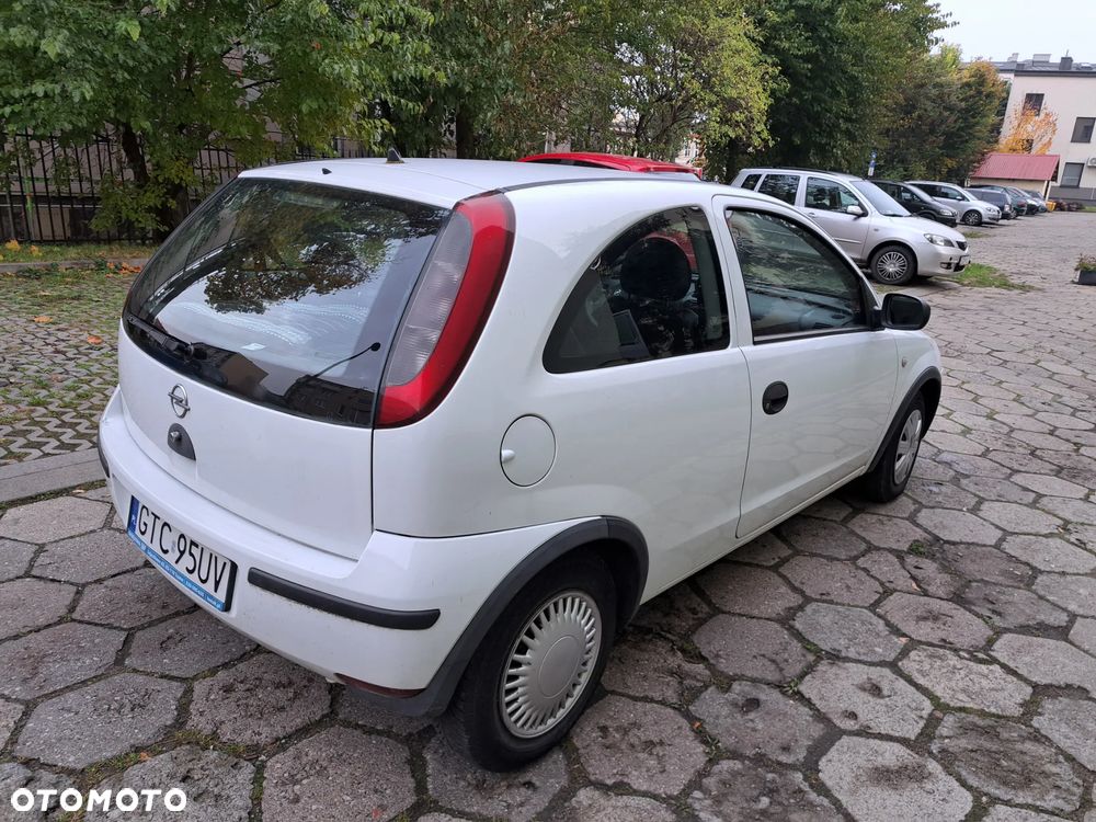 Opel Corsa - 3