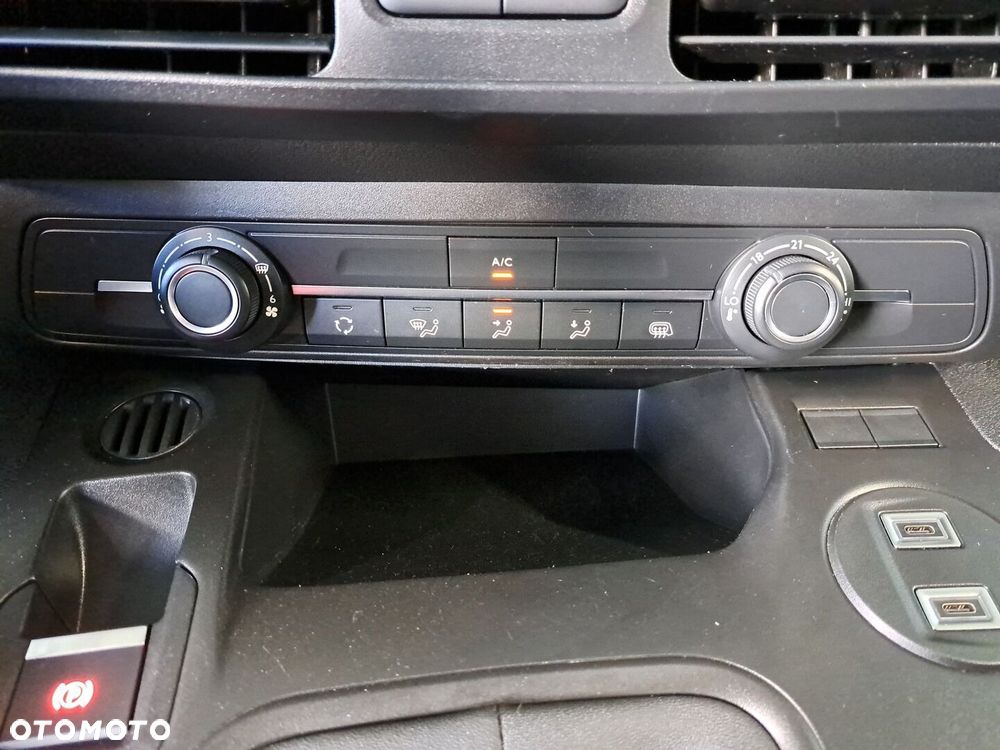 Toyota PROACE CITY - 27