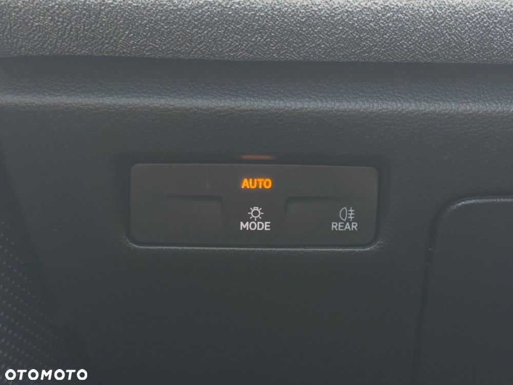 Volkswagen Passat Variant - 29