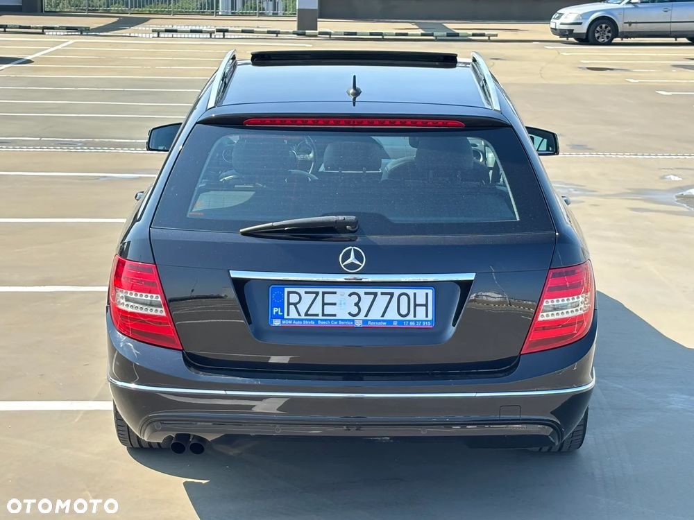 Mercedes-Benz Klasa C 180 BlueEFFICIENCY 7G-TRONIC Avantgarde - 7