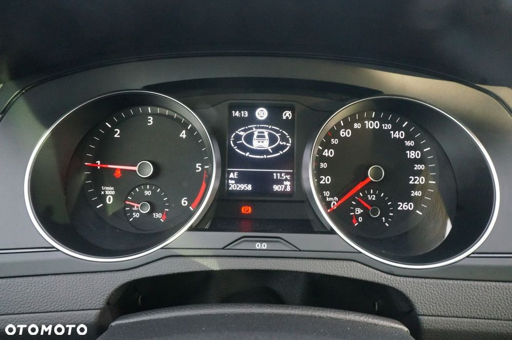 Volkswagen Passat 2.0 TDI EVO Essence - 13