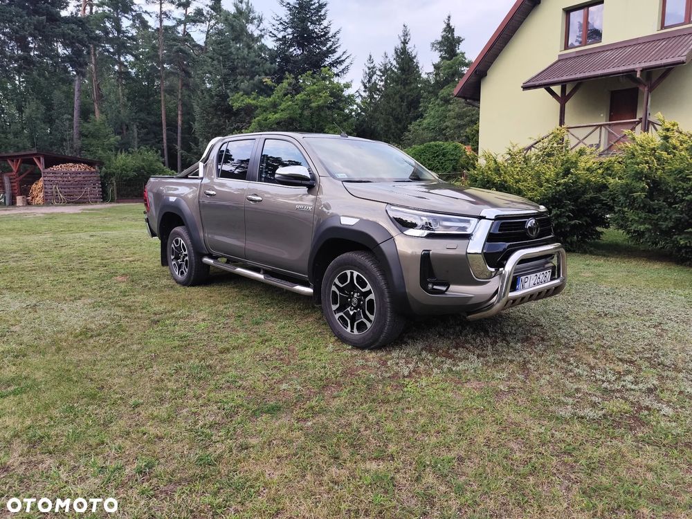 Toyota Hilux 2.8 D-4D Double Cab SR5 4x4 - 2