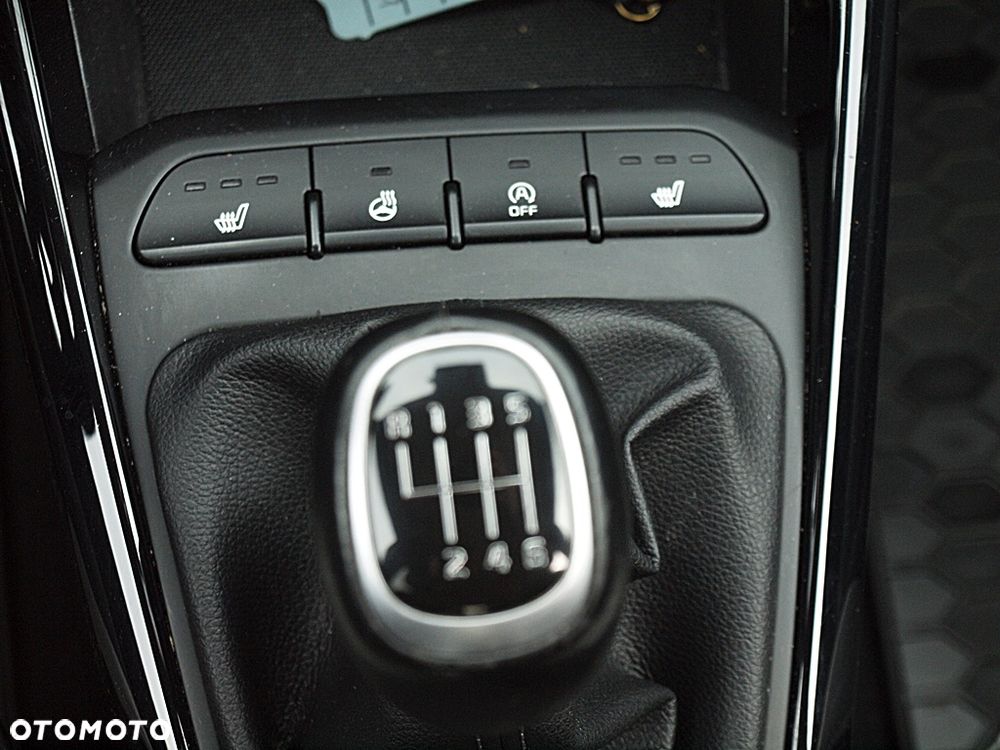 Kia Stonic 1.0 T-GDI 120 Platinum Edition - 32