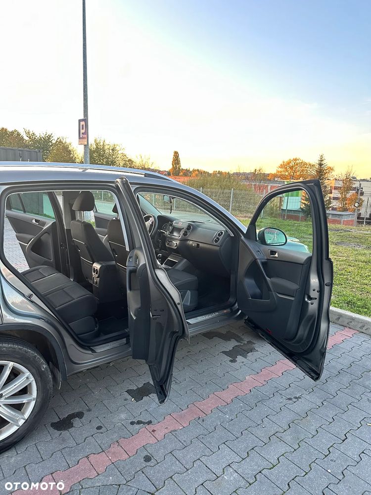 Volkswagen Tiguan - 22
