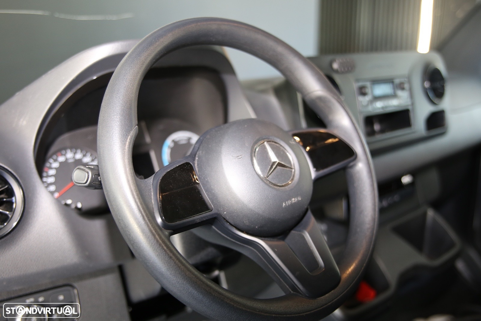 Mercedes-Benz Sprinter- ELÉTRICA - 10