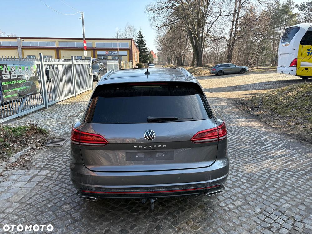 Volkswagen Touareg 3.0 V6 TDI SCR 4Motion Automatik R-Line - 13