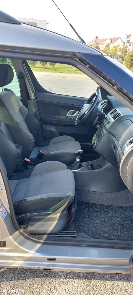 Skoda Roomster 1.9 TDI Sport - 12