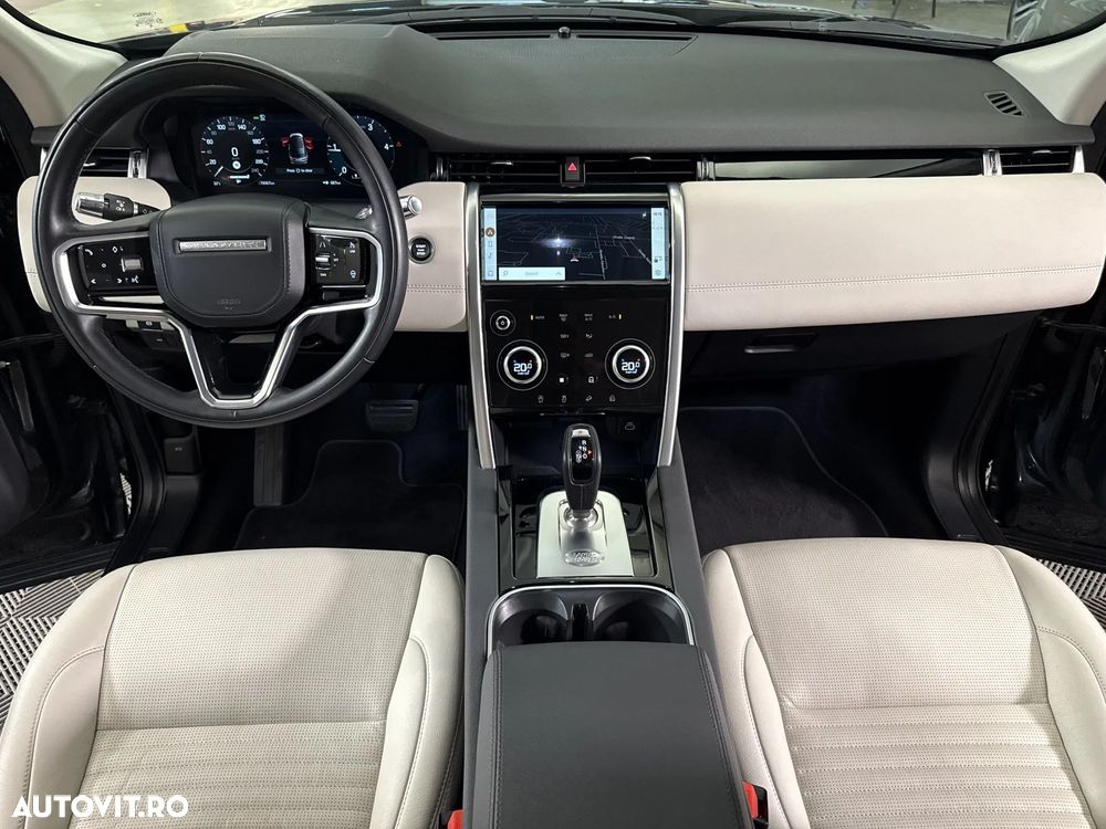 Land Rover Discovery Sport - 10