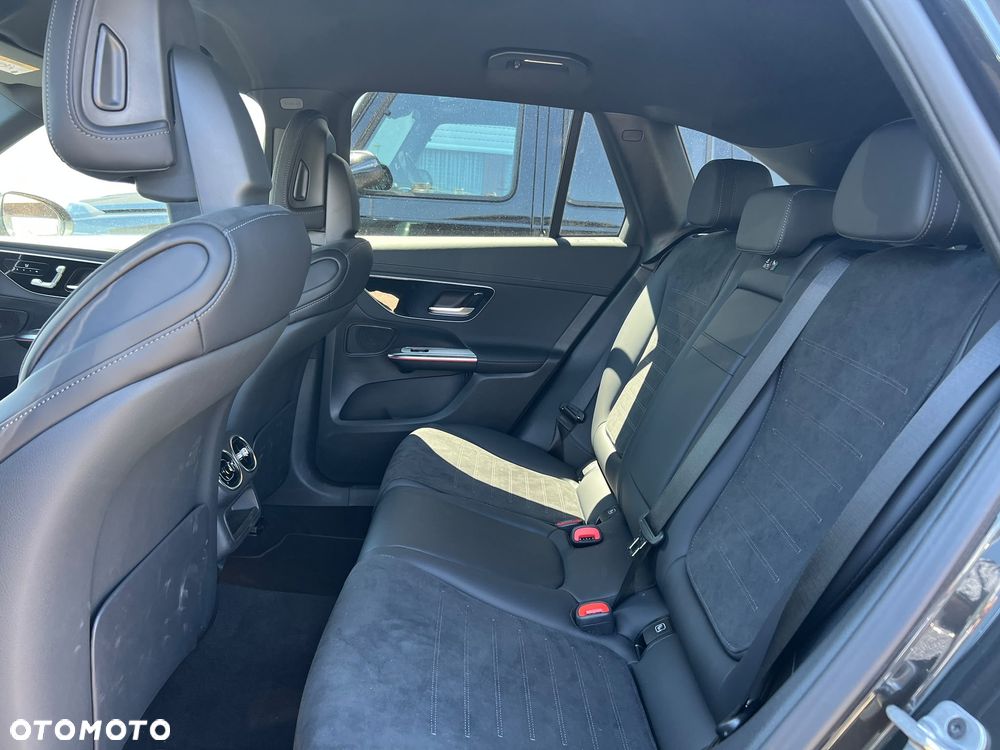 Mercedes-Benz GLC 200 4Matic 9G-TRONIC AMG Line Advanced - 7
