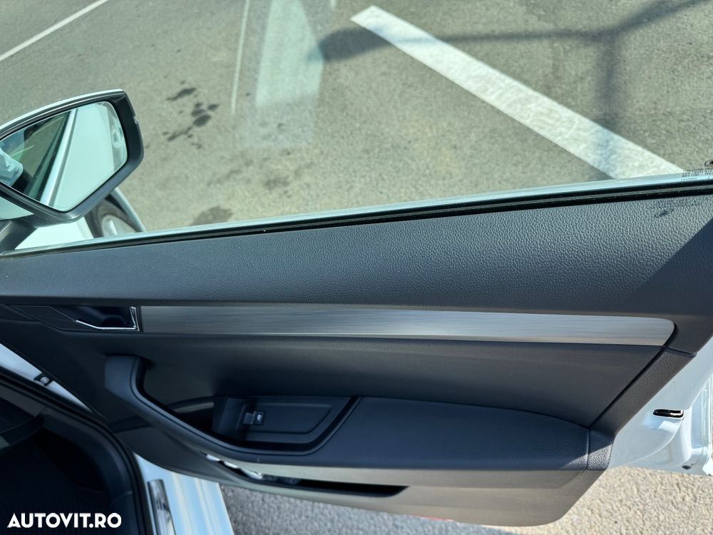 Skoda Superb 2.0 TDI DSG Style - 6