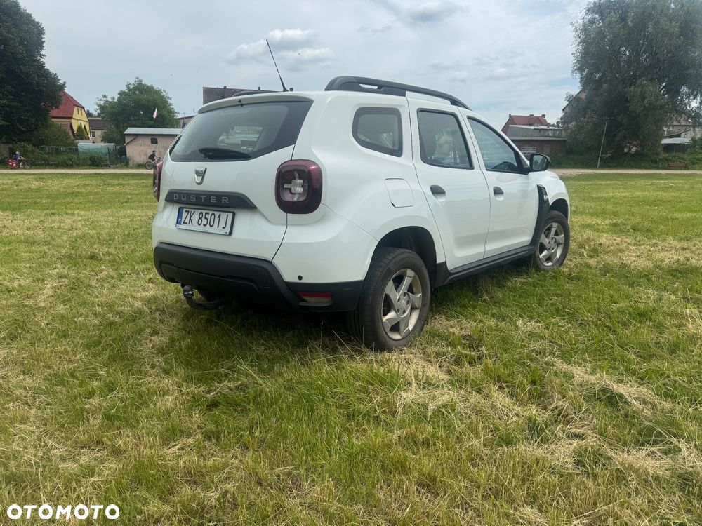 Dacia Duster 1.6 SCe Laureate S&S - 3