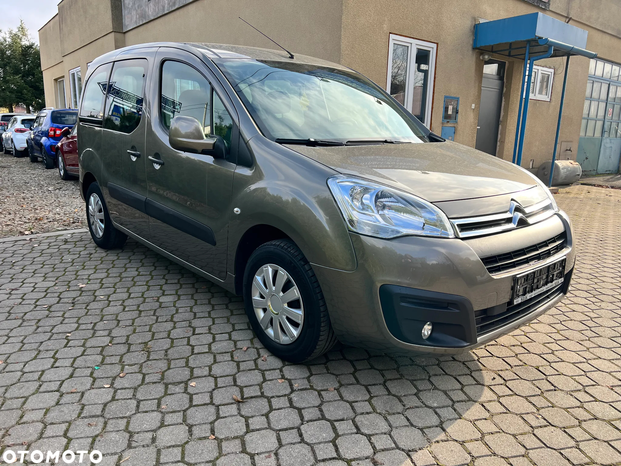 Citroën Berlingo Multispace PureTech 110 SELECTION - 6