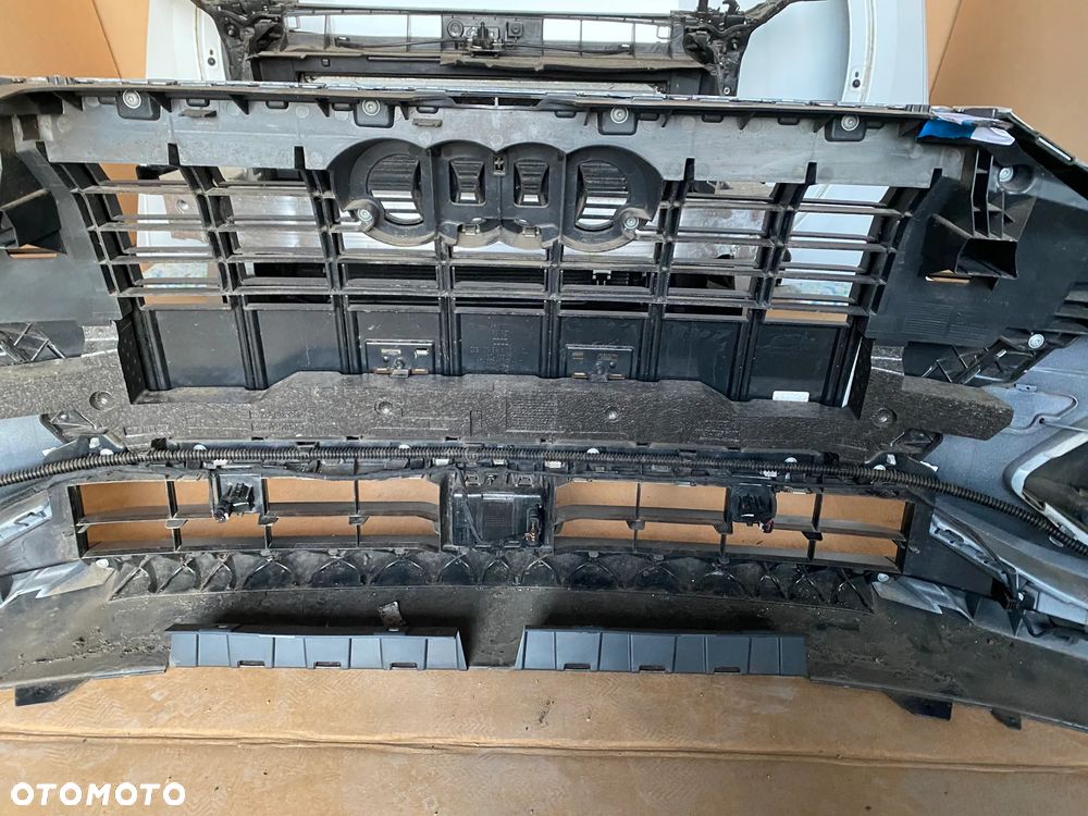 AUDI Q3 83A kompletny przód maska lampy zderzak błotnik pas LS9R 2Y2Y   26km - 15