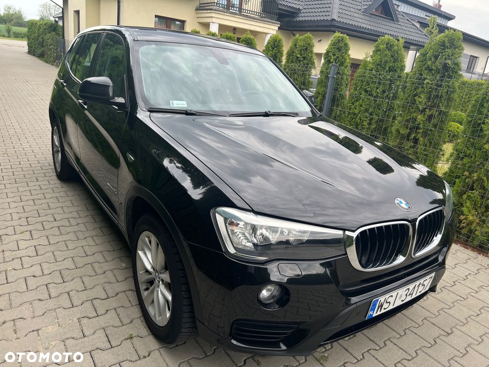 BMW X3 xDrive20d Luxury Line - 11