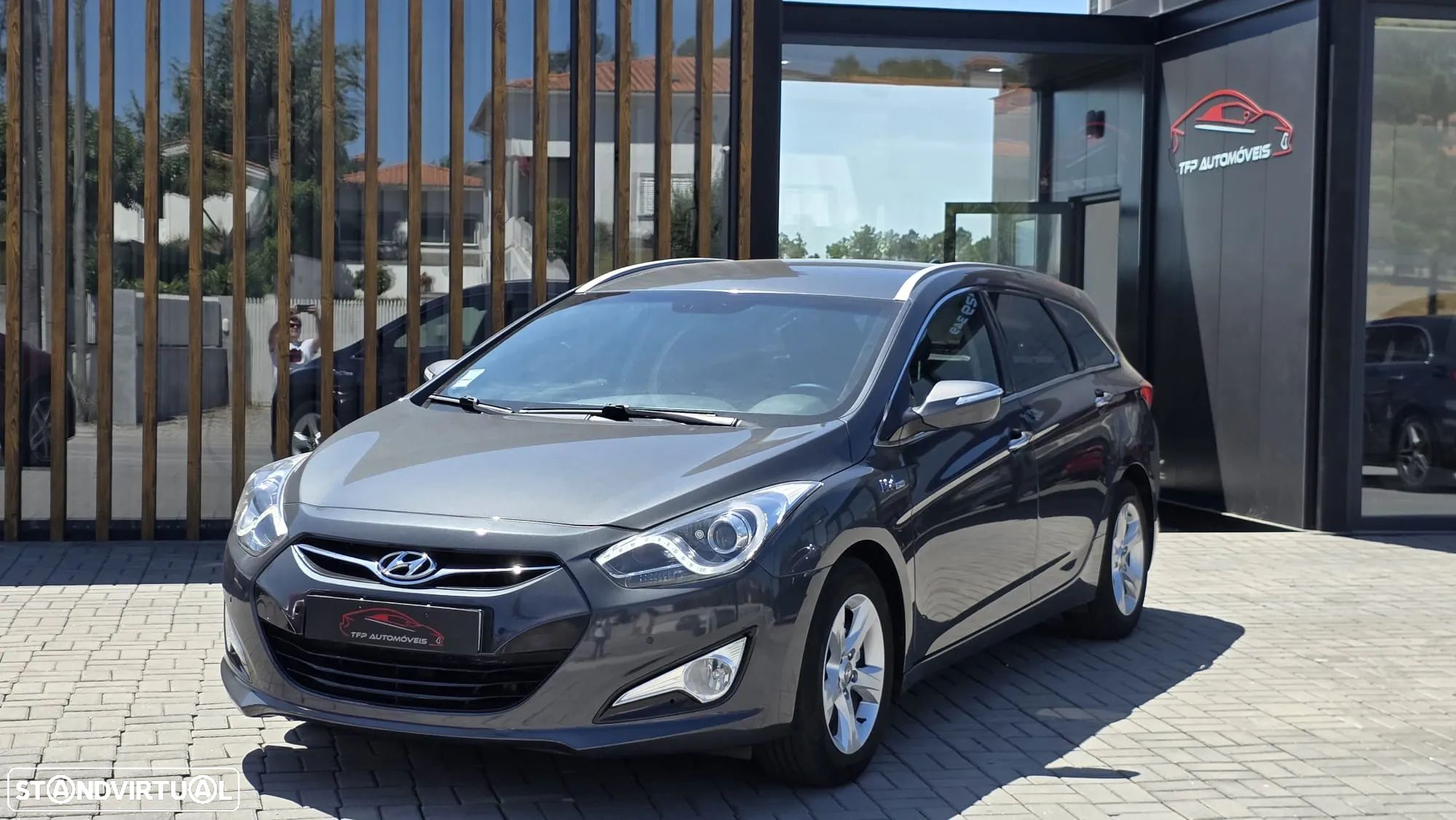 Hyundai i40 SW 1.7 CRDi Blue Comfort - 1