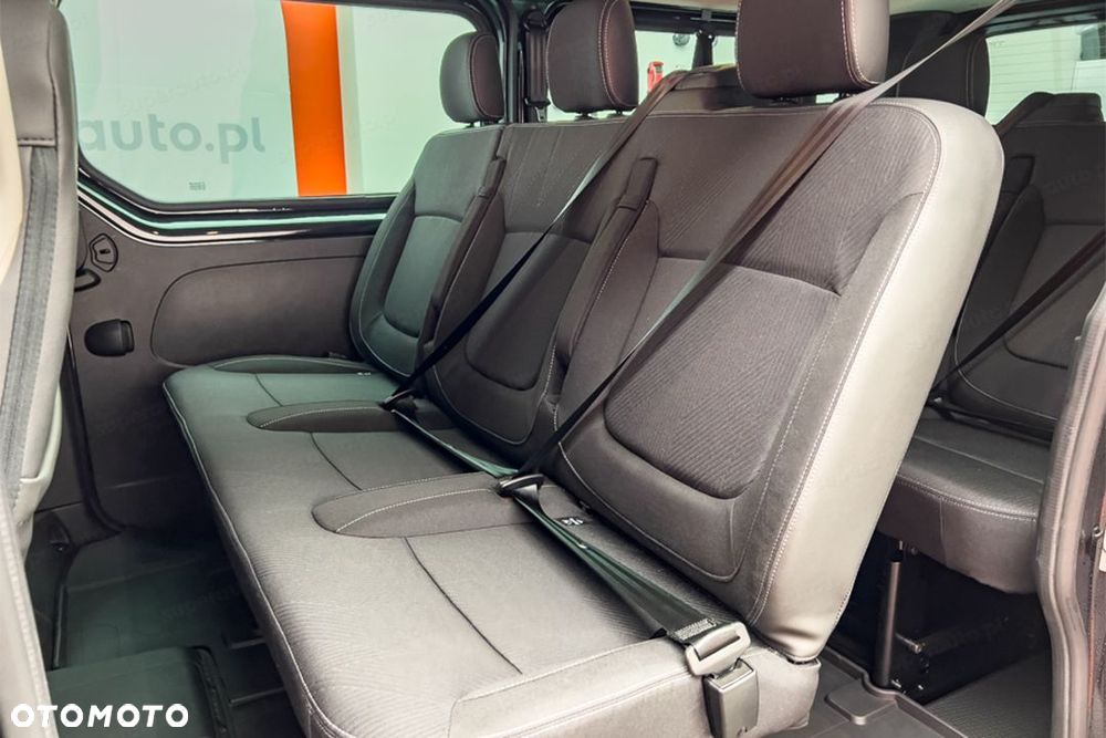 Renault Trafic - 25