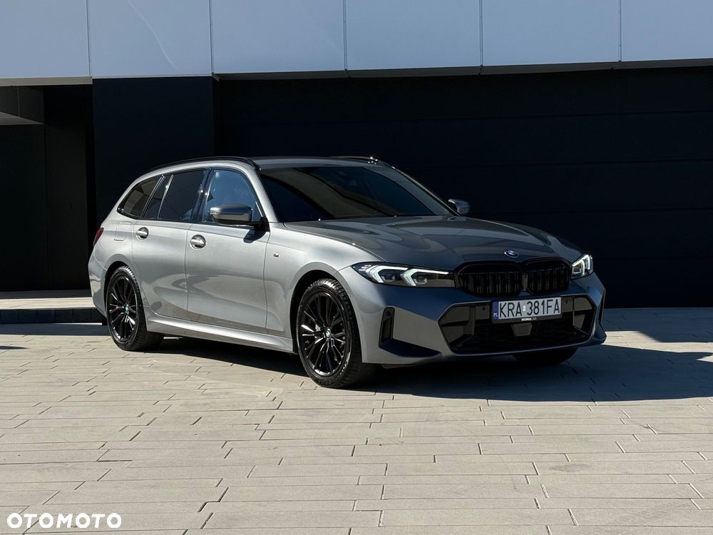 BMW Seria 3 330i xDrive M Sport - 20