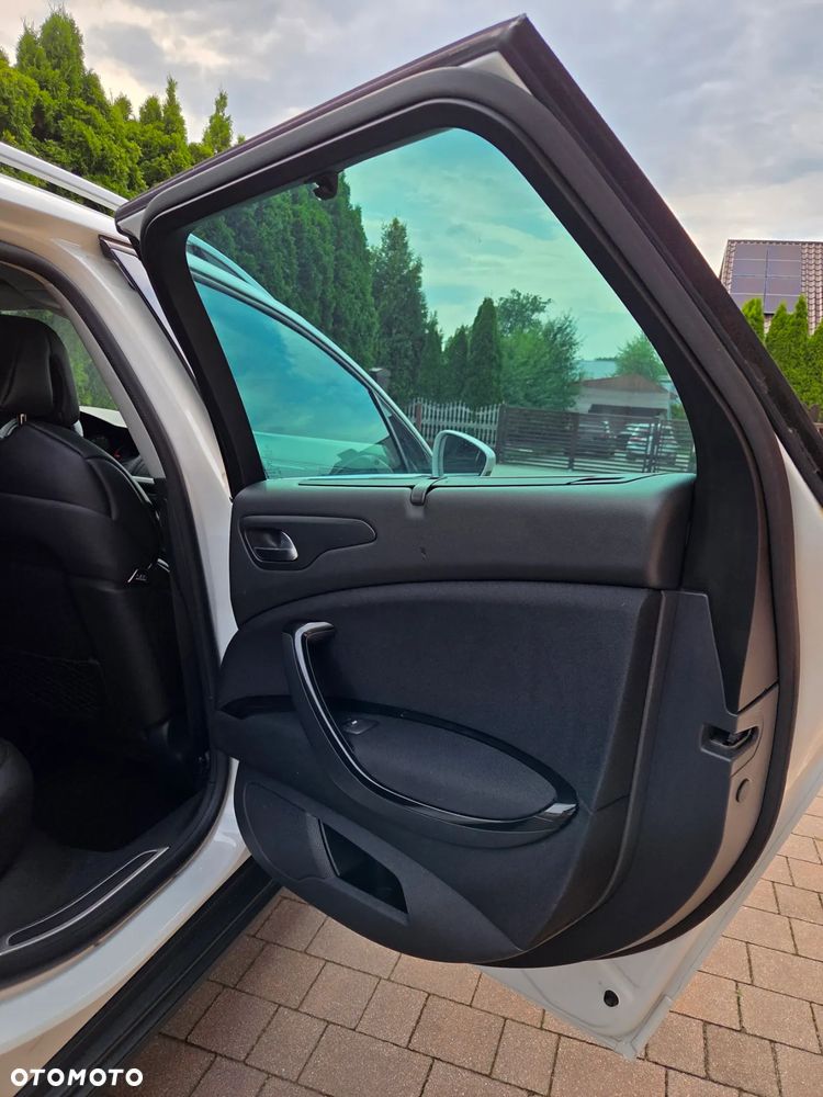 Citroën C5 HDi 165 FAP Exclusive - 22