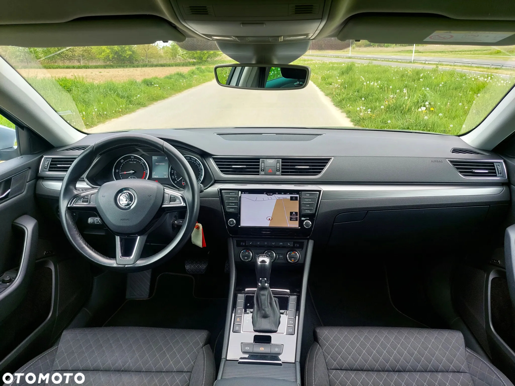 Skoda Superb 2.0 TDI Style DSG - 14