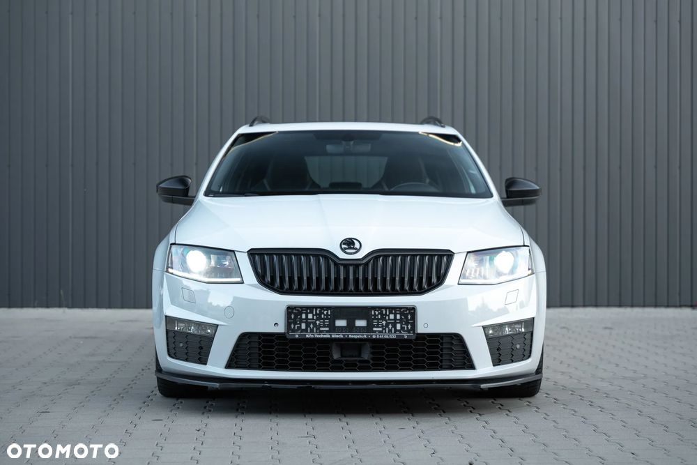 Skoda Octavia 2.0 TDI RS DSG - 5
