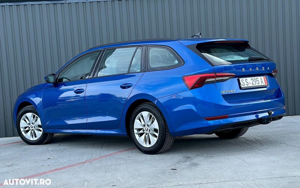 Skoda Octavia Combi 2.0 TDI Ambition - 2