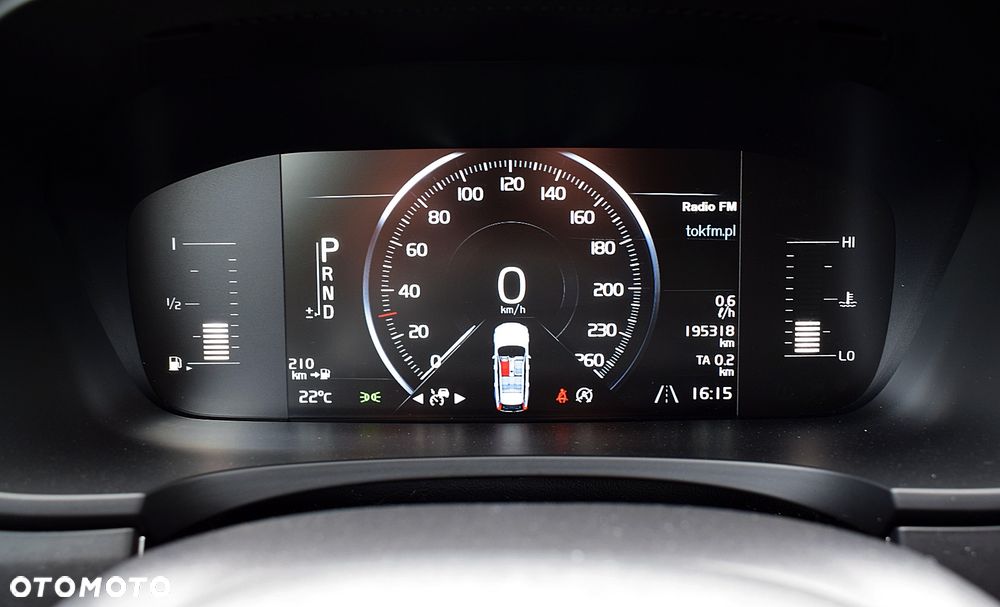 Volvo V90 Cross Country D4 AWD Kinetic - 10