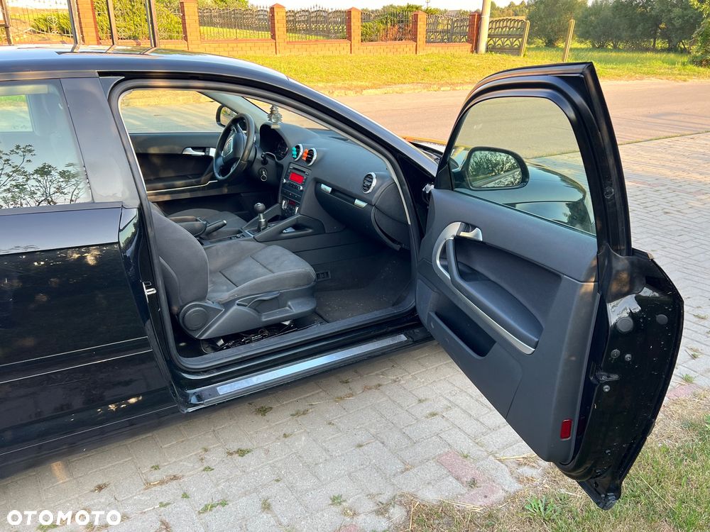 Audi A3 3-drzwiowe 1.9 TDI Ambition - 18
