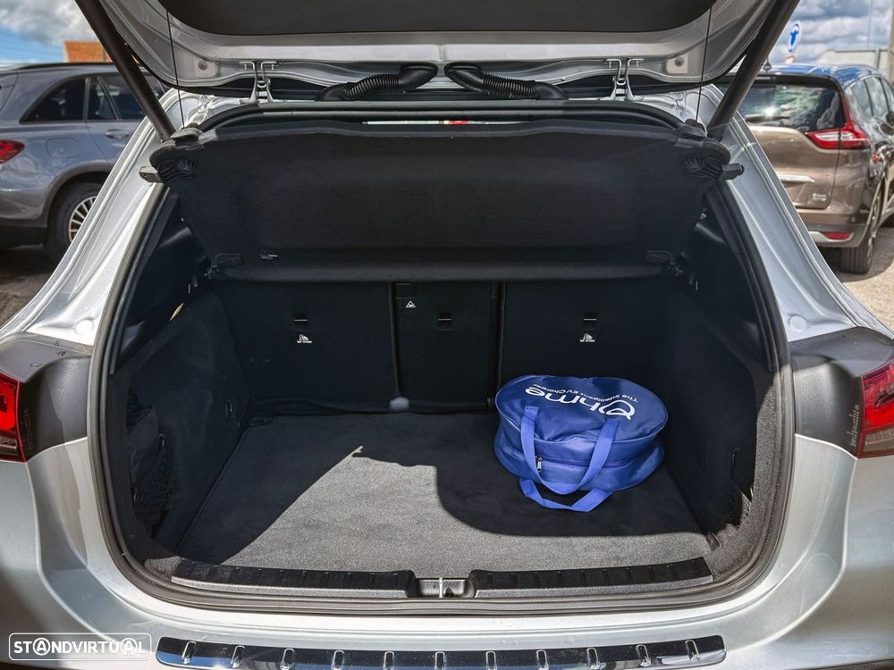 Mercedes-Benz GLA 250 - 15