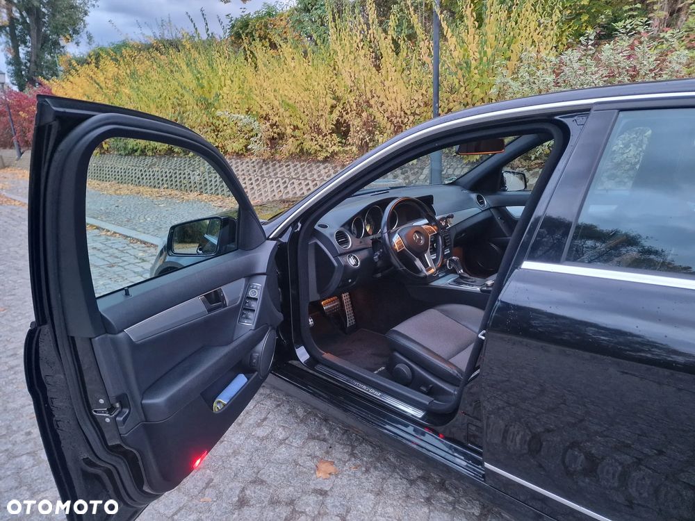 Mercedes-Benz Klasa C 2012