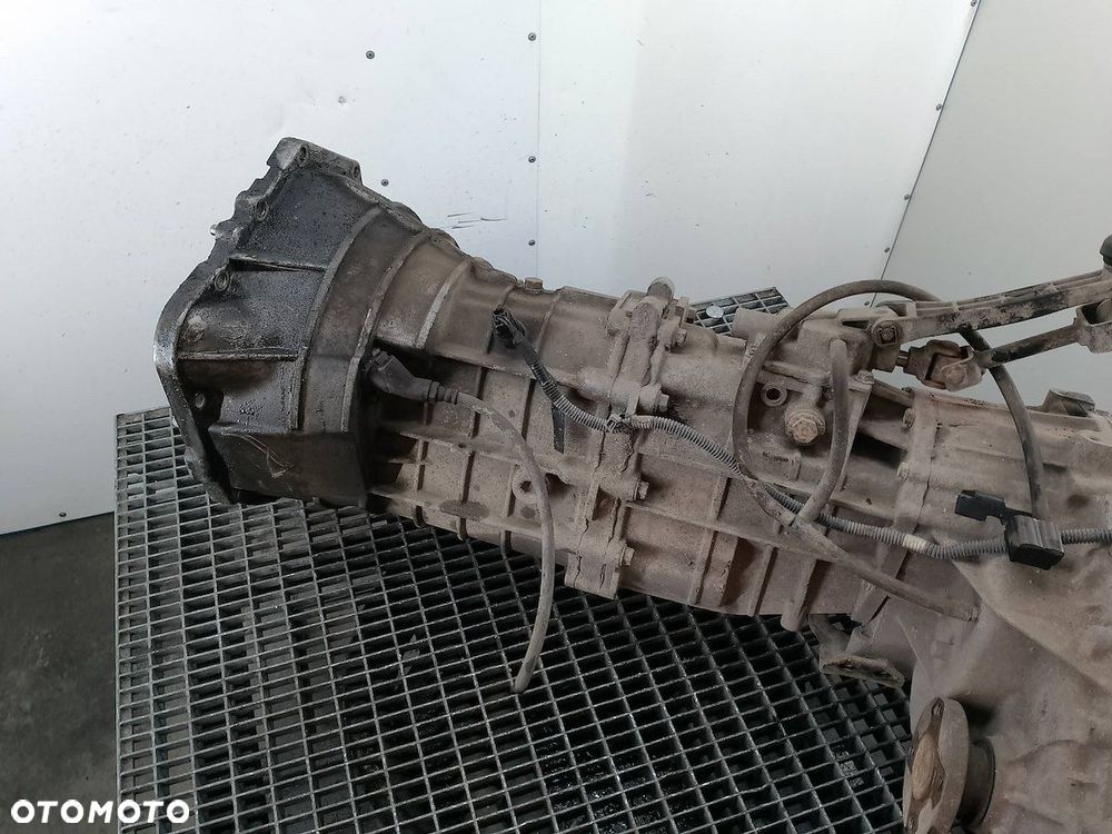 SKRZYNIA BIEGÓW MANUALNA SSANGYONG REXTON G31020-08105 2.7 XDI - 5