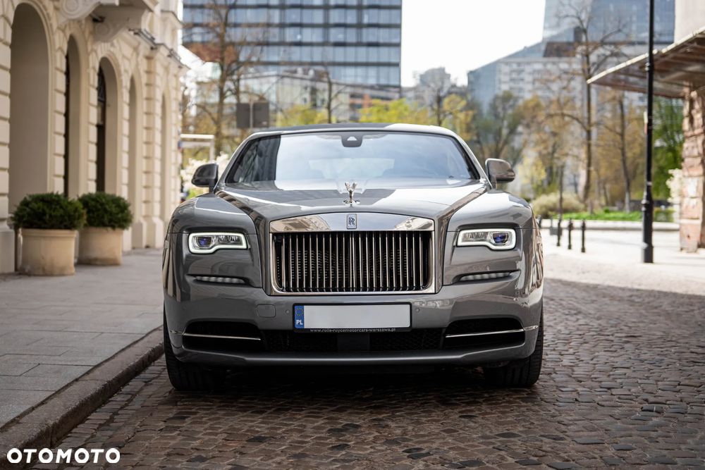 Rolls-Royce Wraith - 12