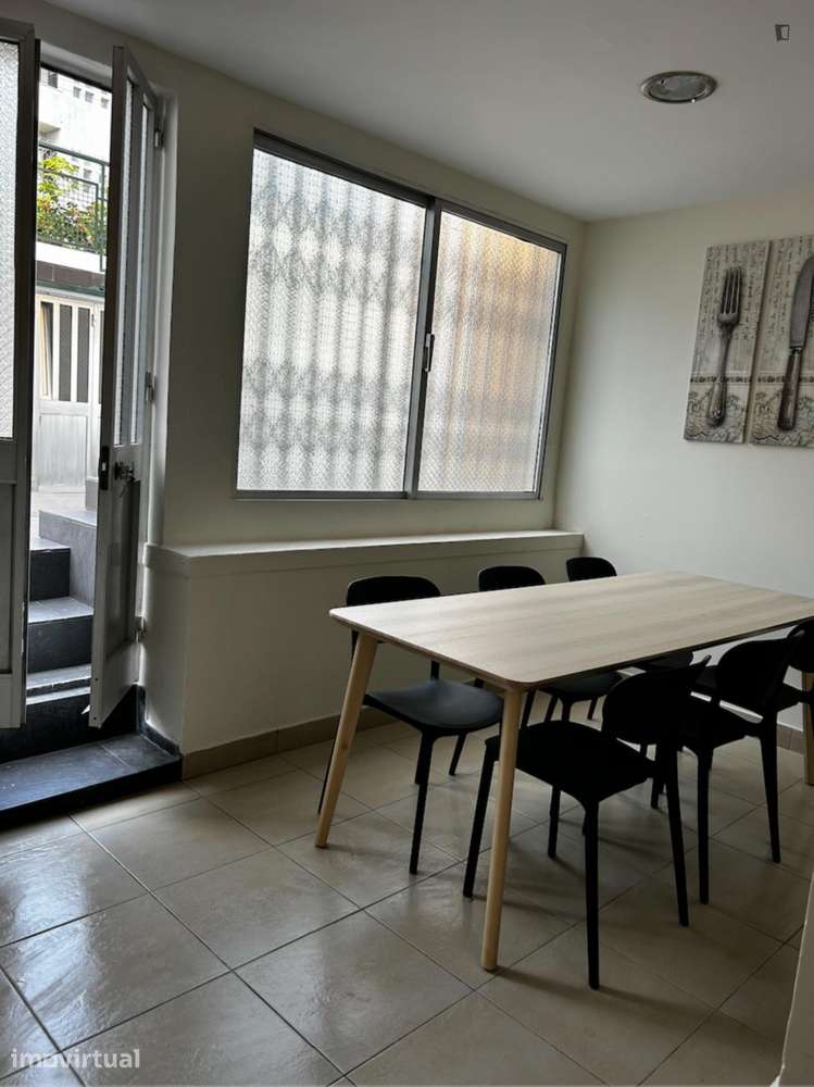 Quarto - localizado em Cedofeita Porto - Grande imagem: 3/13