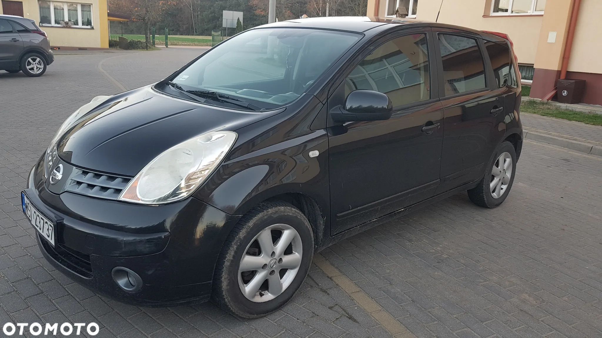 Nissan Note - 1