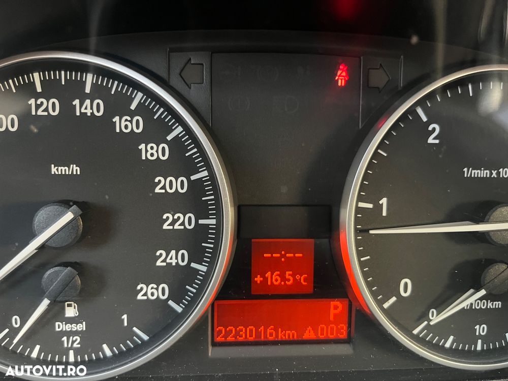 BMW Seria 3 320d DPF Aut. - 13