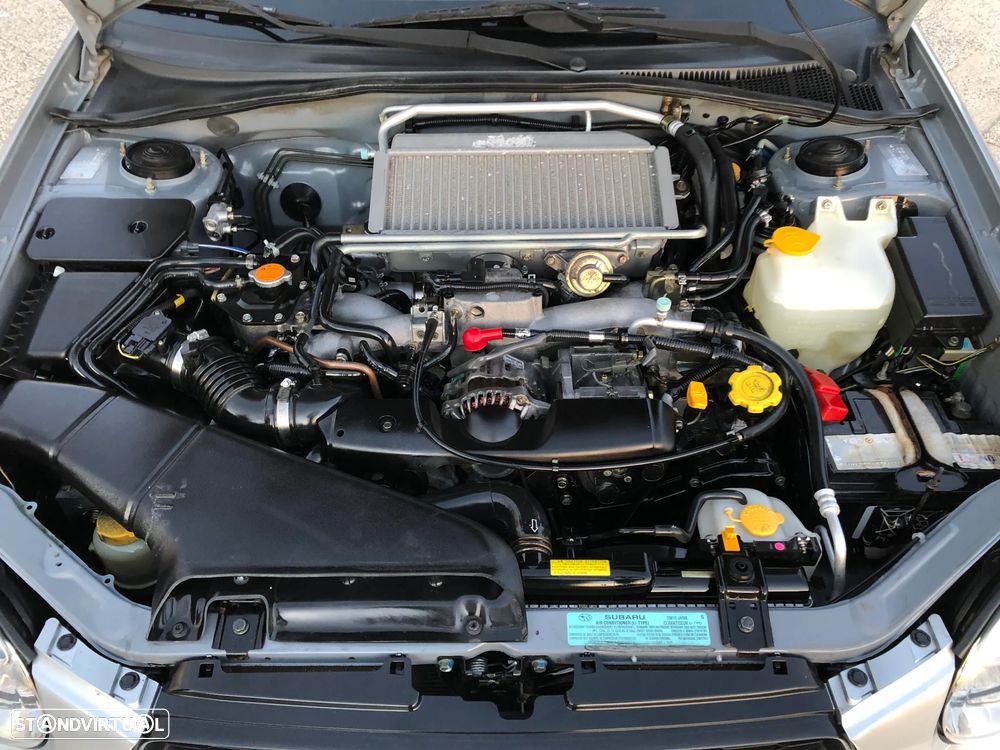 Subaru Impreza Sedan 2.0 WRX - 29
