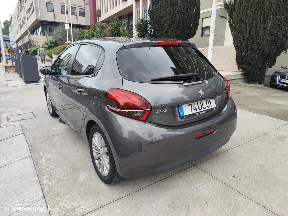 Peugeot 208 1.2 PureTech Style - 9