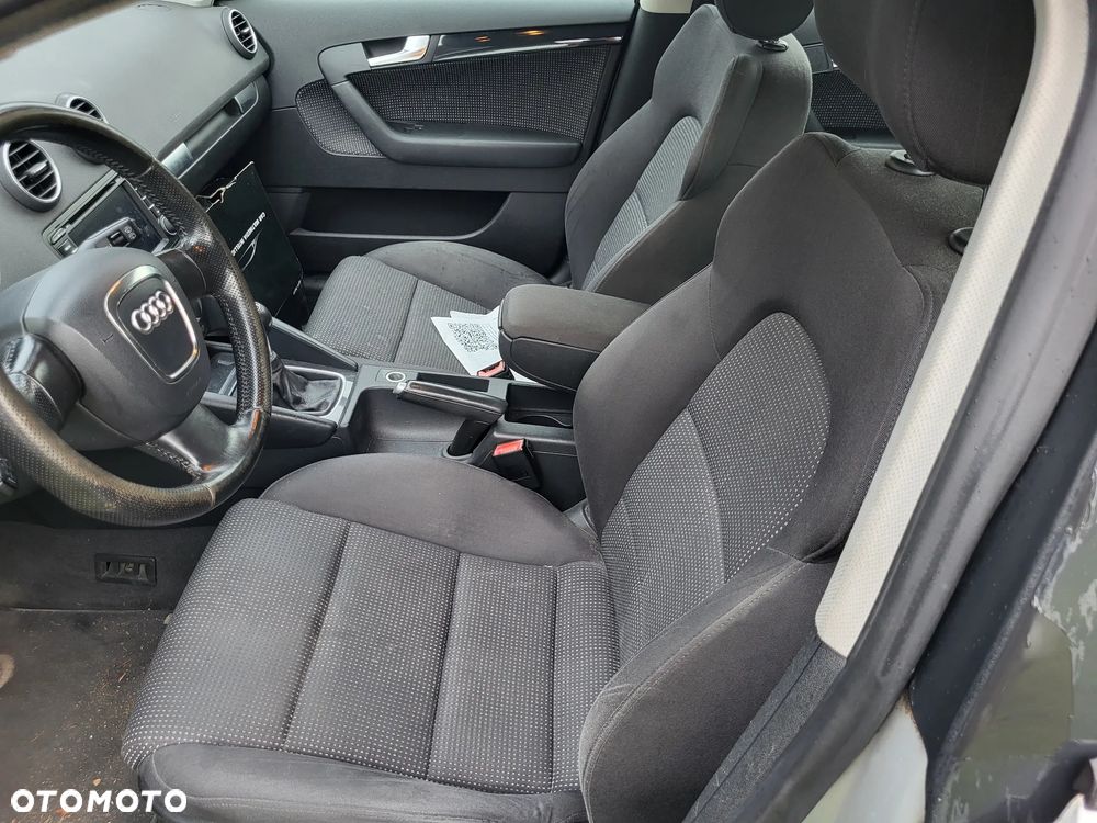 Audi A3 1.4T FSI Attraction - 11