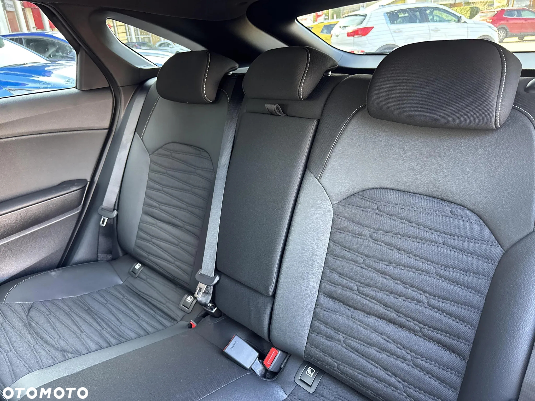 Kia ProCeed 1.5 T-GDI GT Line - 30