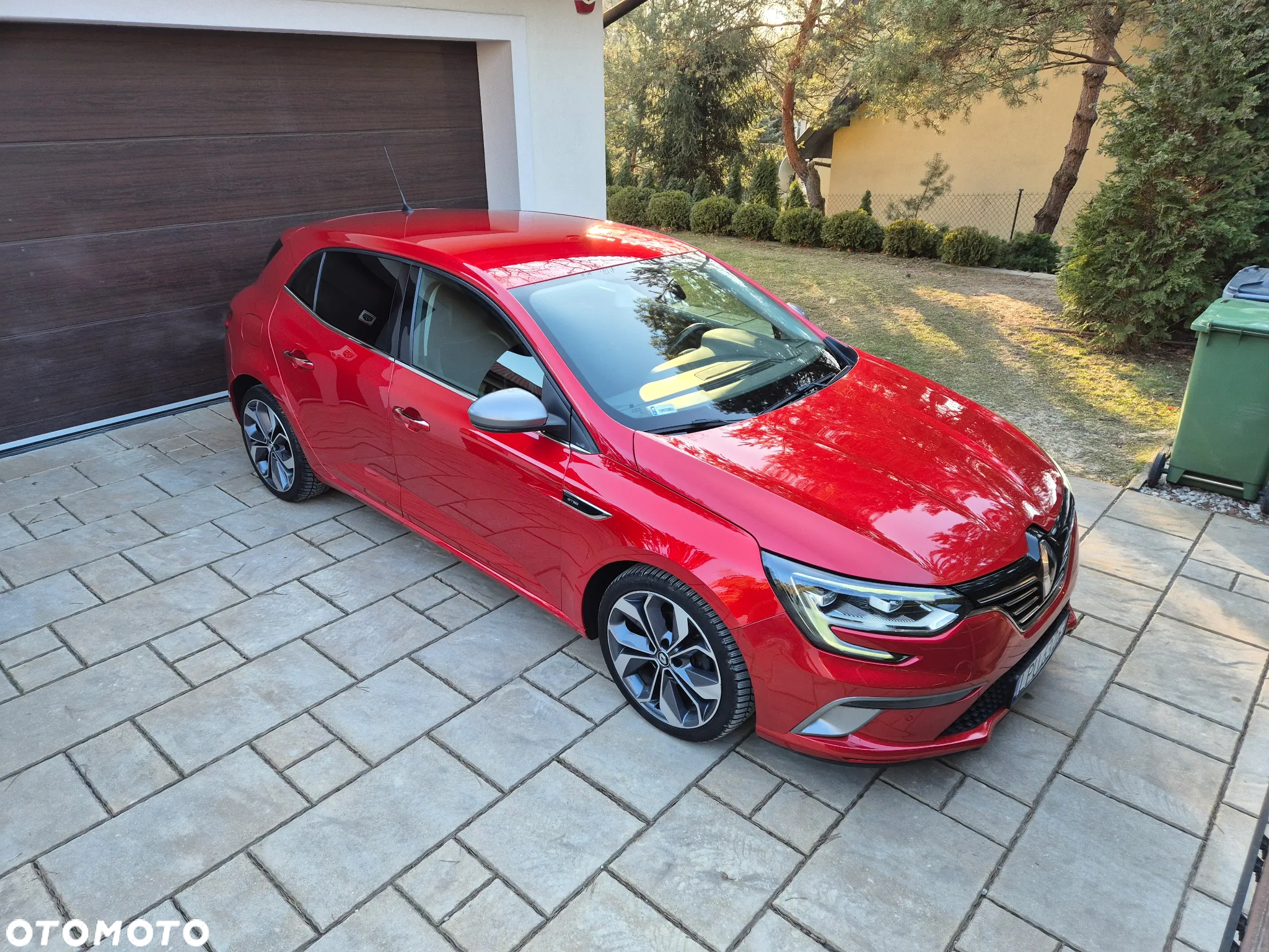 Renault Megane 1.2 Energy TCe GT Line EDC - 4